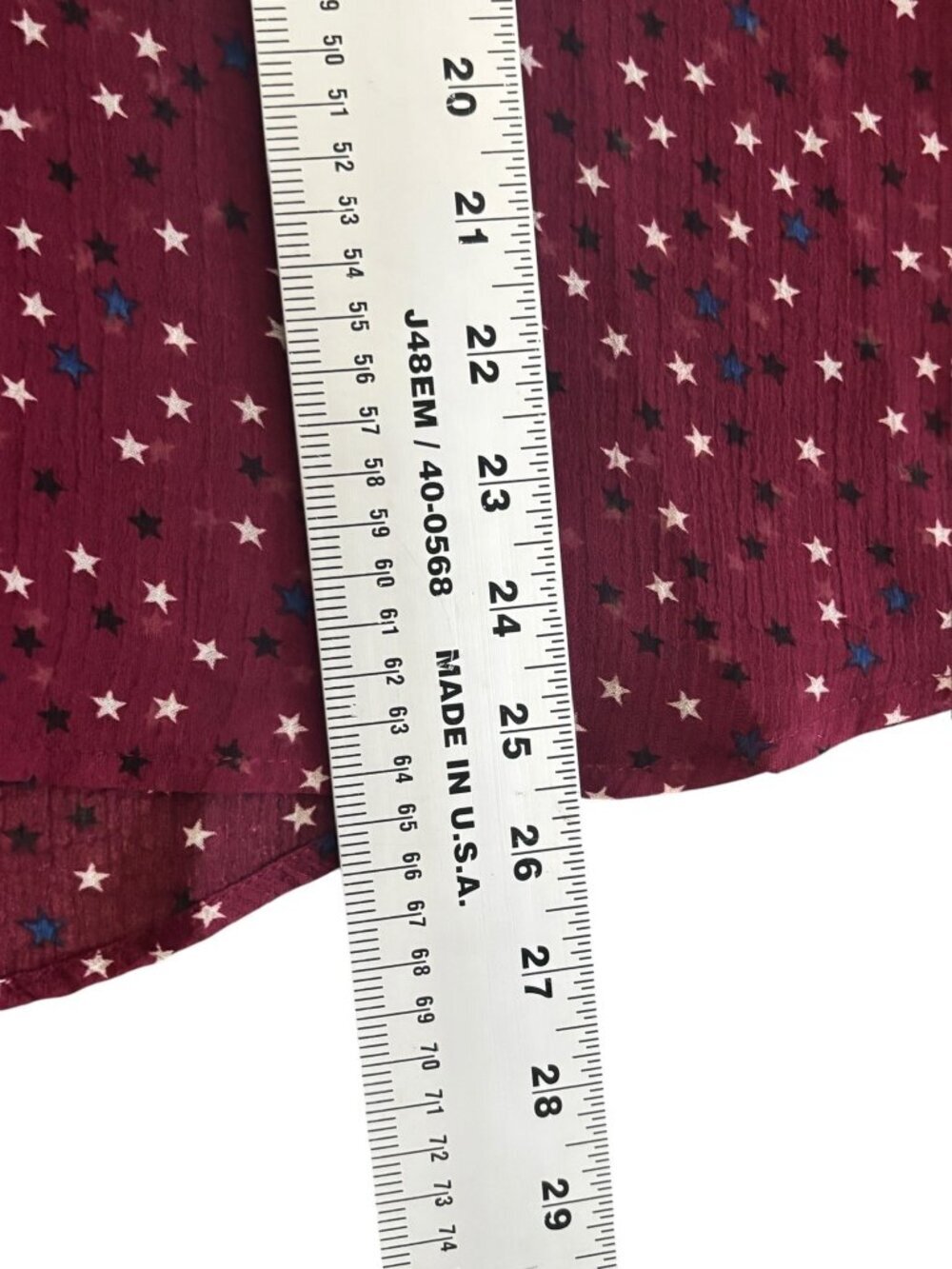 No Boundaries Women’s Burgundy Multicolored Star Pattern Sheer Top - Picture 6 of 6
